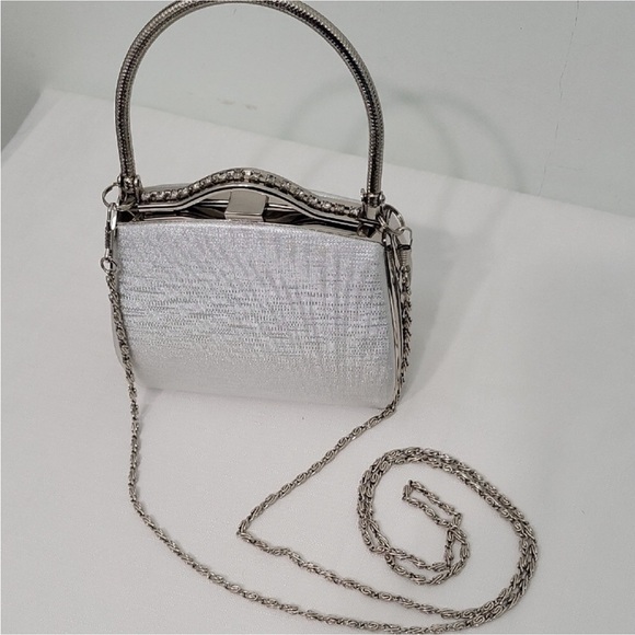 Unbranded Handbags - Women Elegant Silver Color Clutch